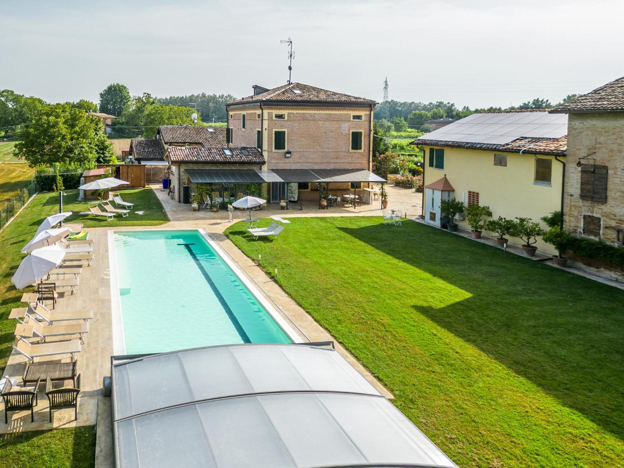 La Casa Di Valeria - Modena Bed & Breakfast Dış mekan fotoğraf